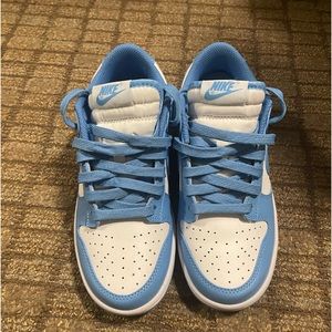 Nike Dunk Low UNC University Blue
